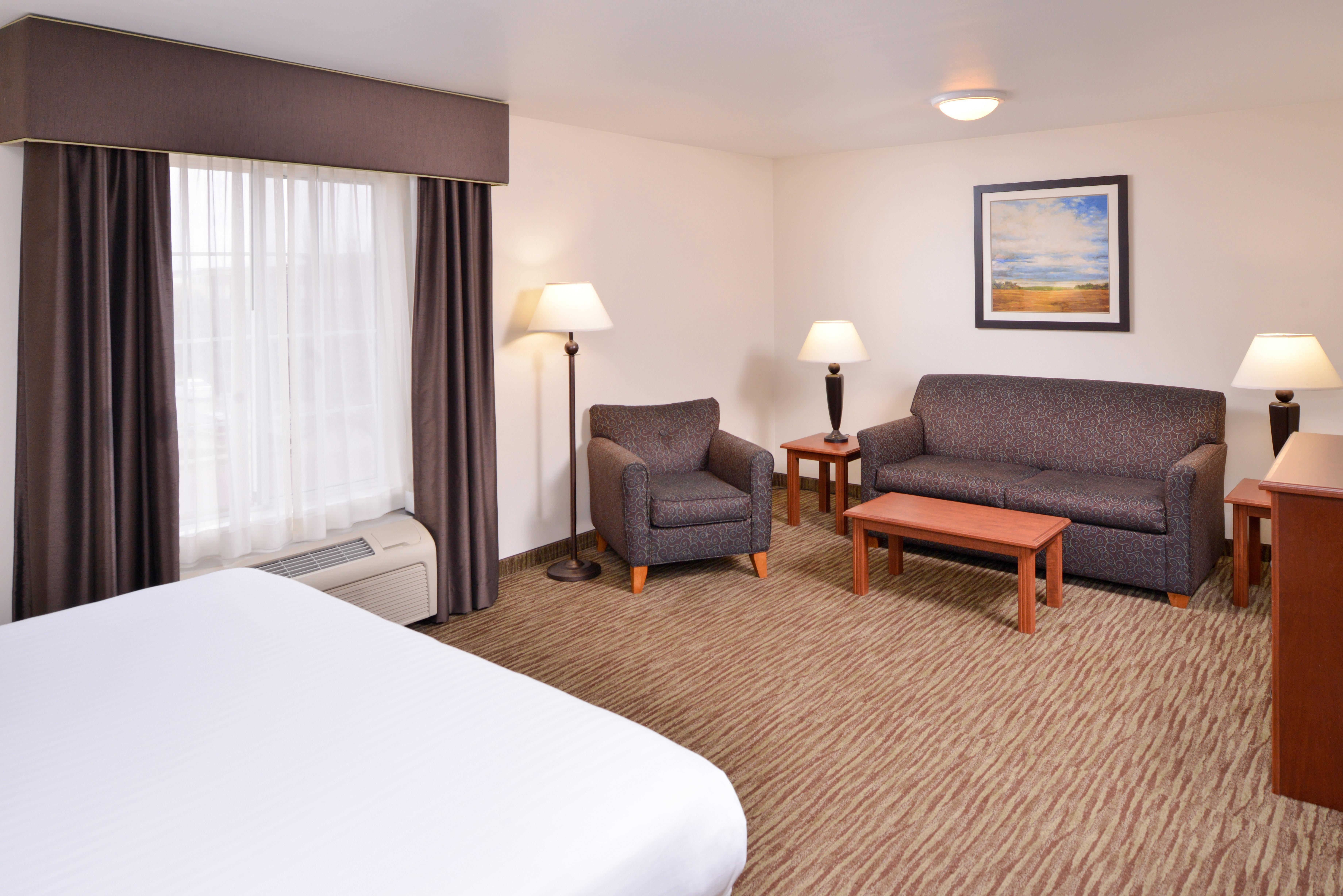 Holiday Inn Express Hotel & Suites Sioux Falls At Empire Mall, An Ihg Hotel Экстерьер фото