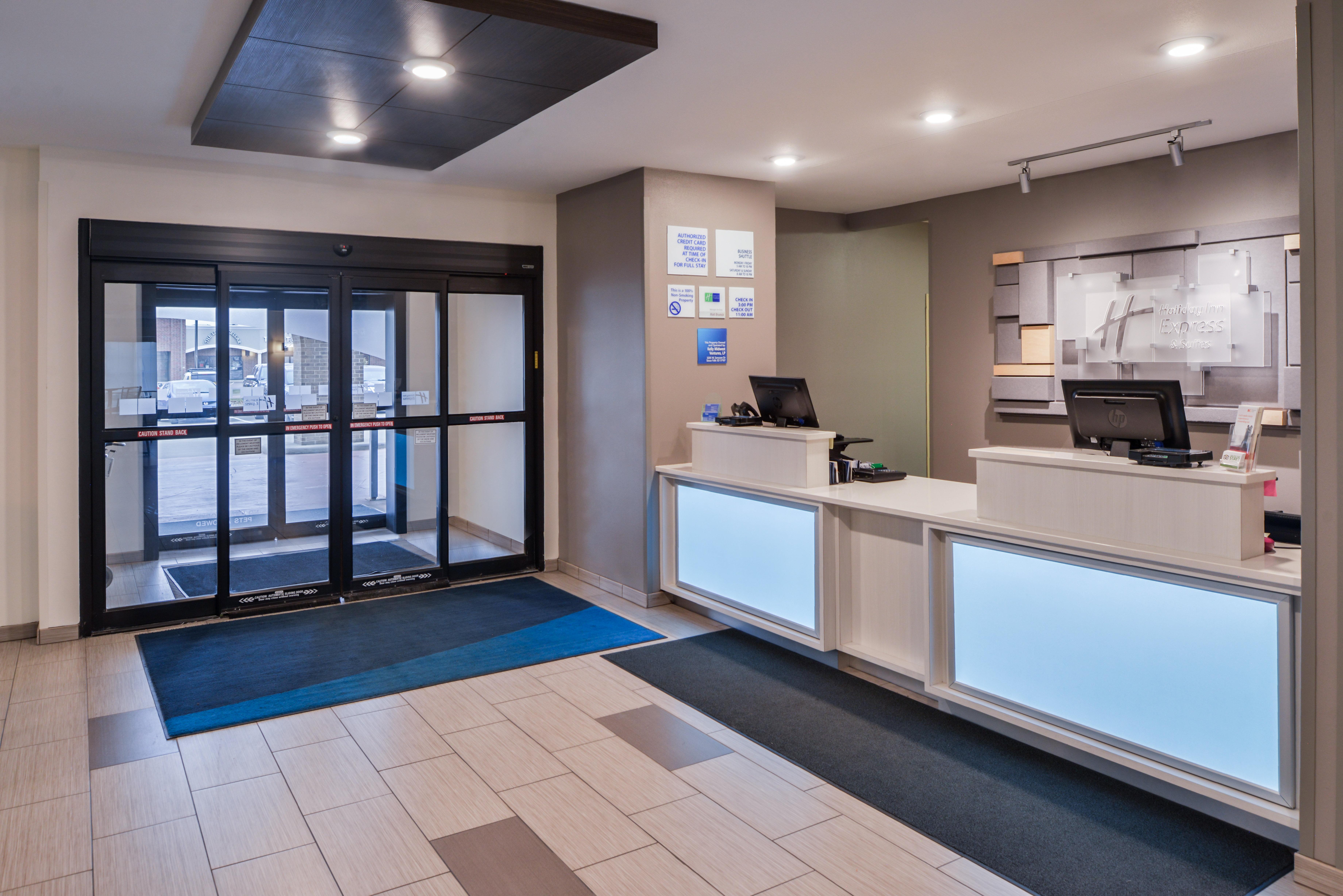 Holiday Inn Express Hotel & Suites Sioux Falls At Empire Mall By Ihg Экстерьер фото