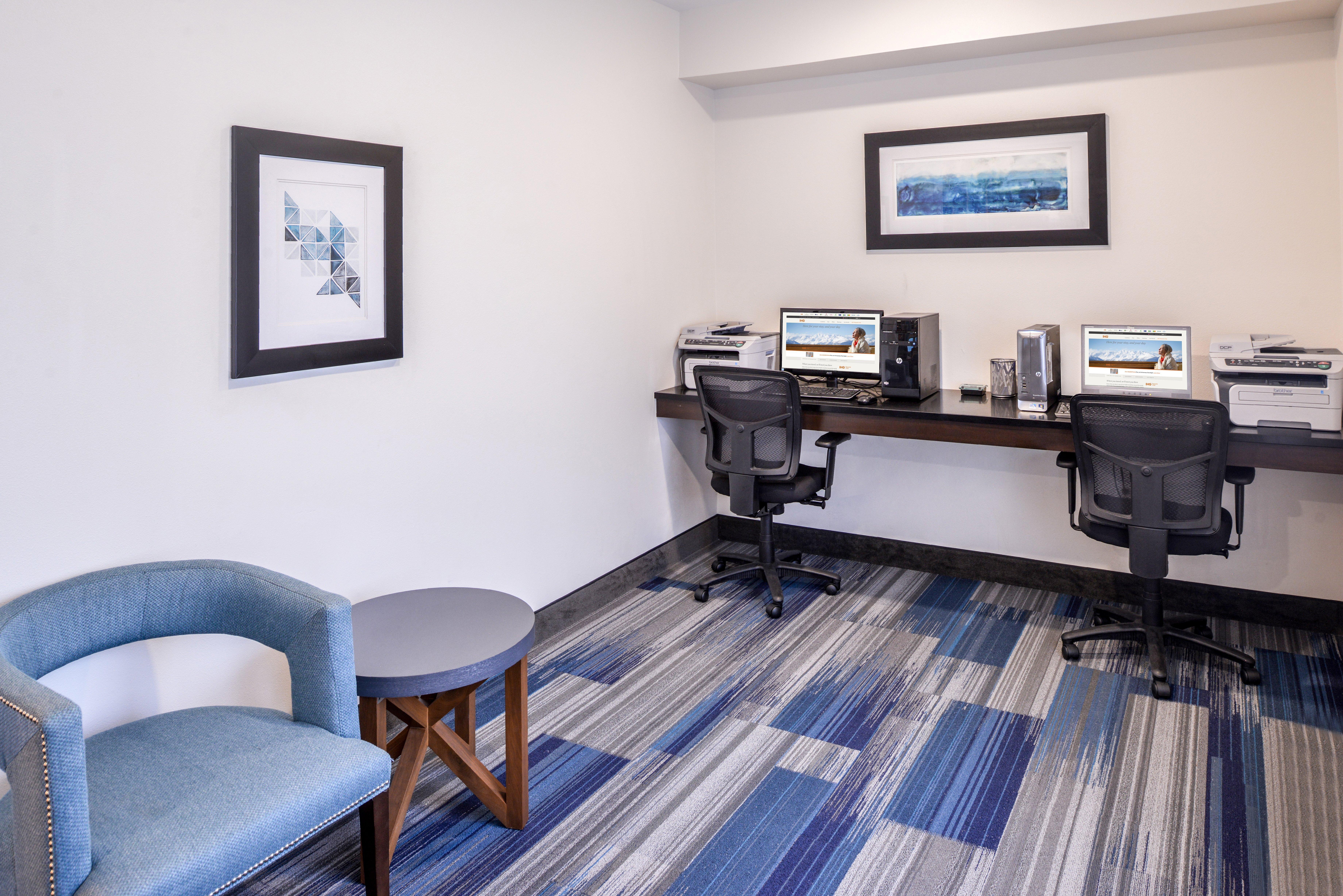 Holiday Inn Express Hotel & Suites Sioux Falls At Empire Mall By Ihg Экстерьер фото