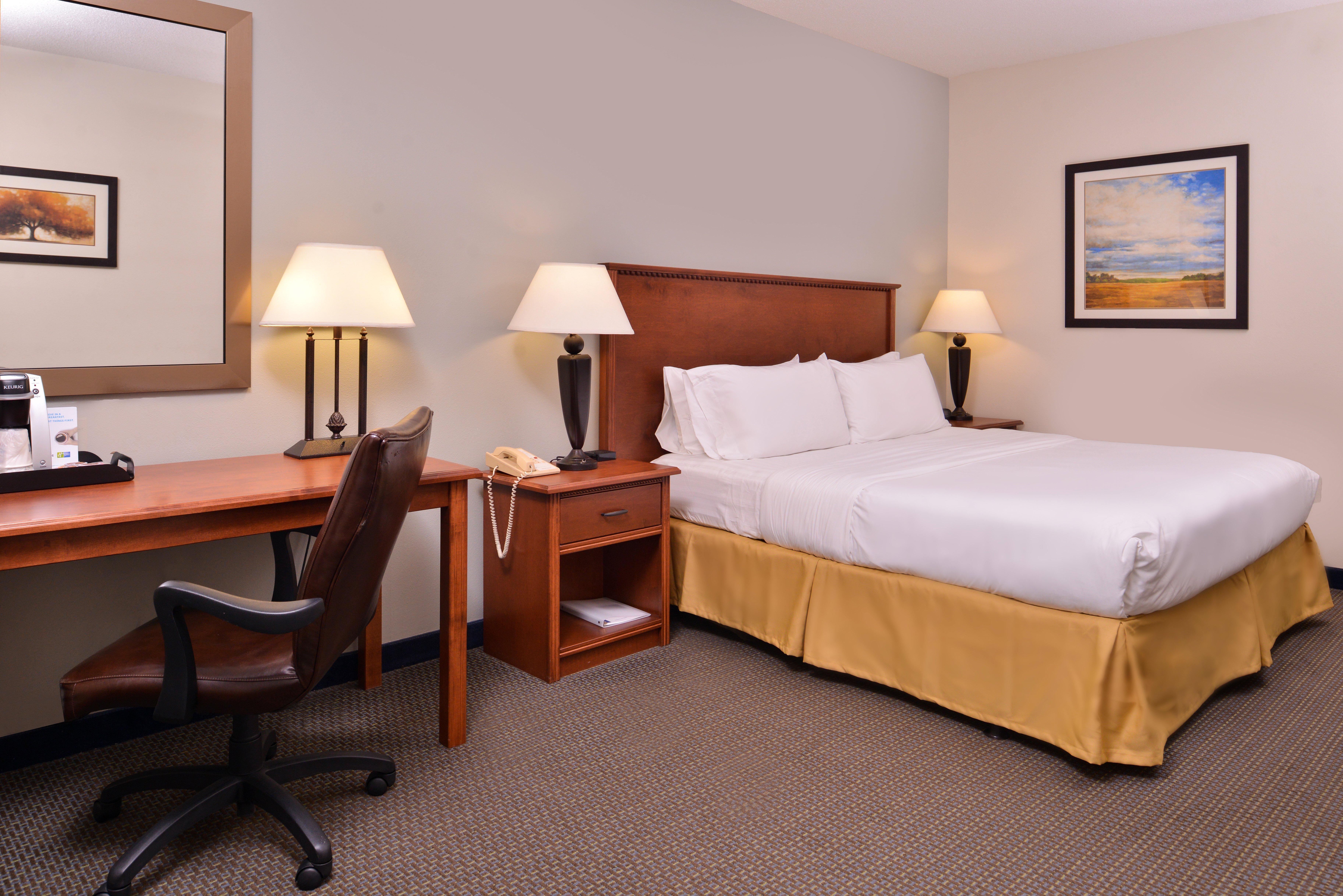 Holiday Inn Express Hotel & Suites Sioux Falls At Empire Mall, An Ihg Hotel Экстерьер фото