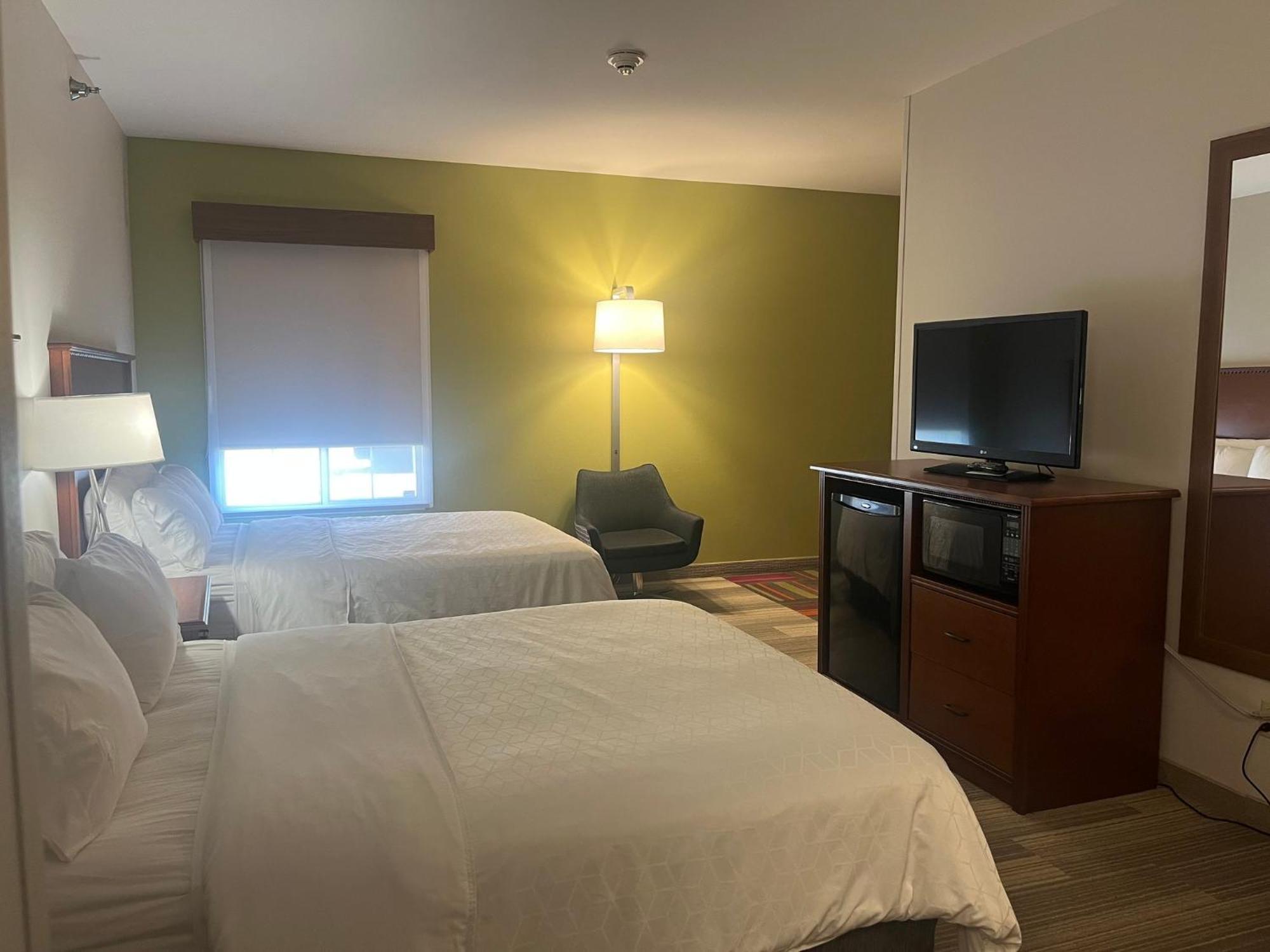 Holiday Inn Express Hotel & Suites Sioux Falls At Empire Mall By Ihg Экстерьер фото