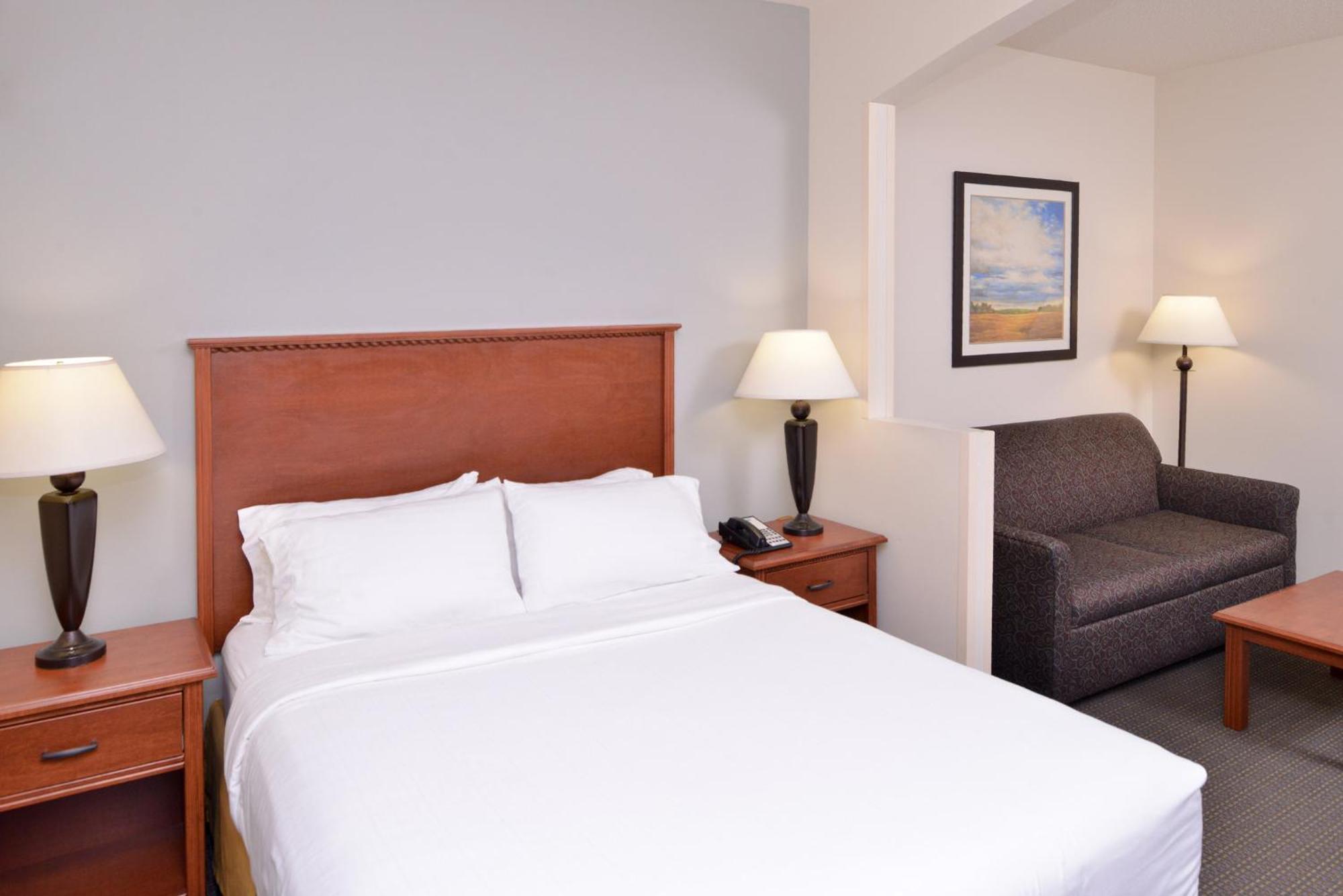 Holiday Inn Express Hotel & Suites Sioux Falls At Empire Mall By Ihg Экстерьер фото