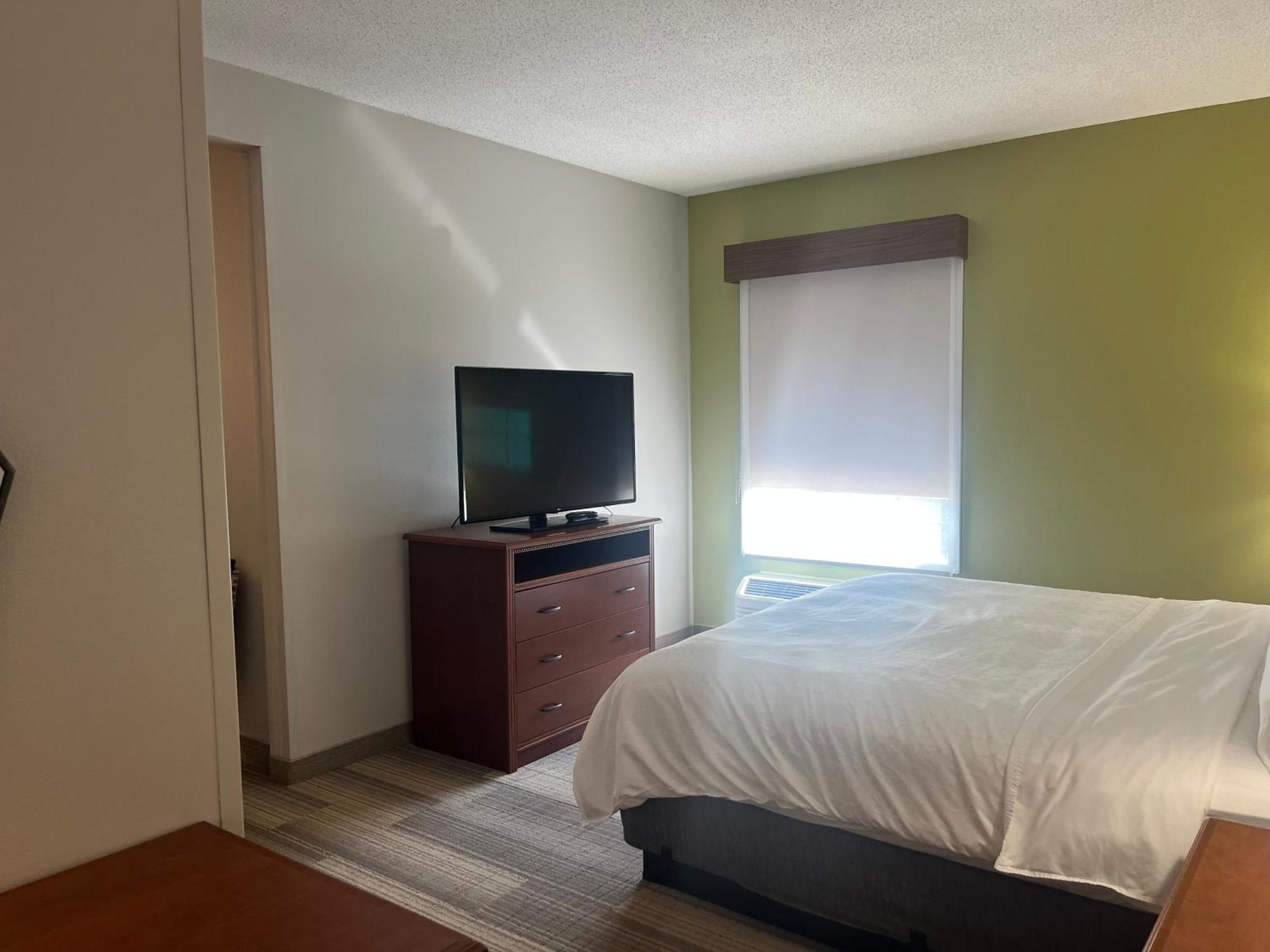 Holiday Inn Express Hotel & Suites Sioux Falls At Empire Mall By Ihg Экстерьер фото
