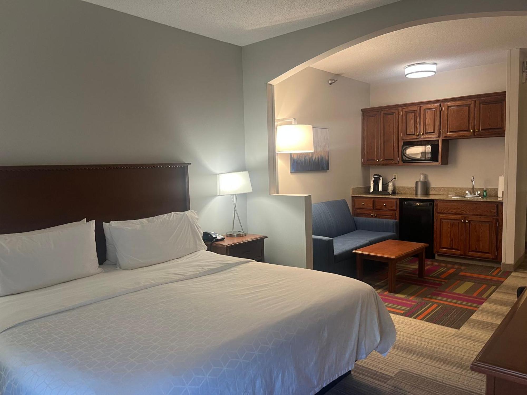 Holiday Inn Express Hotel & Suites Sioux Falls At Empire Mall By Ihg Экстерьер фото