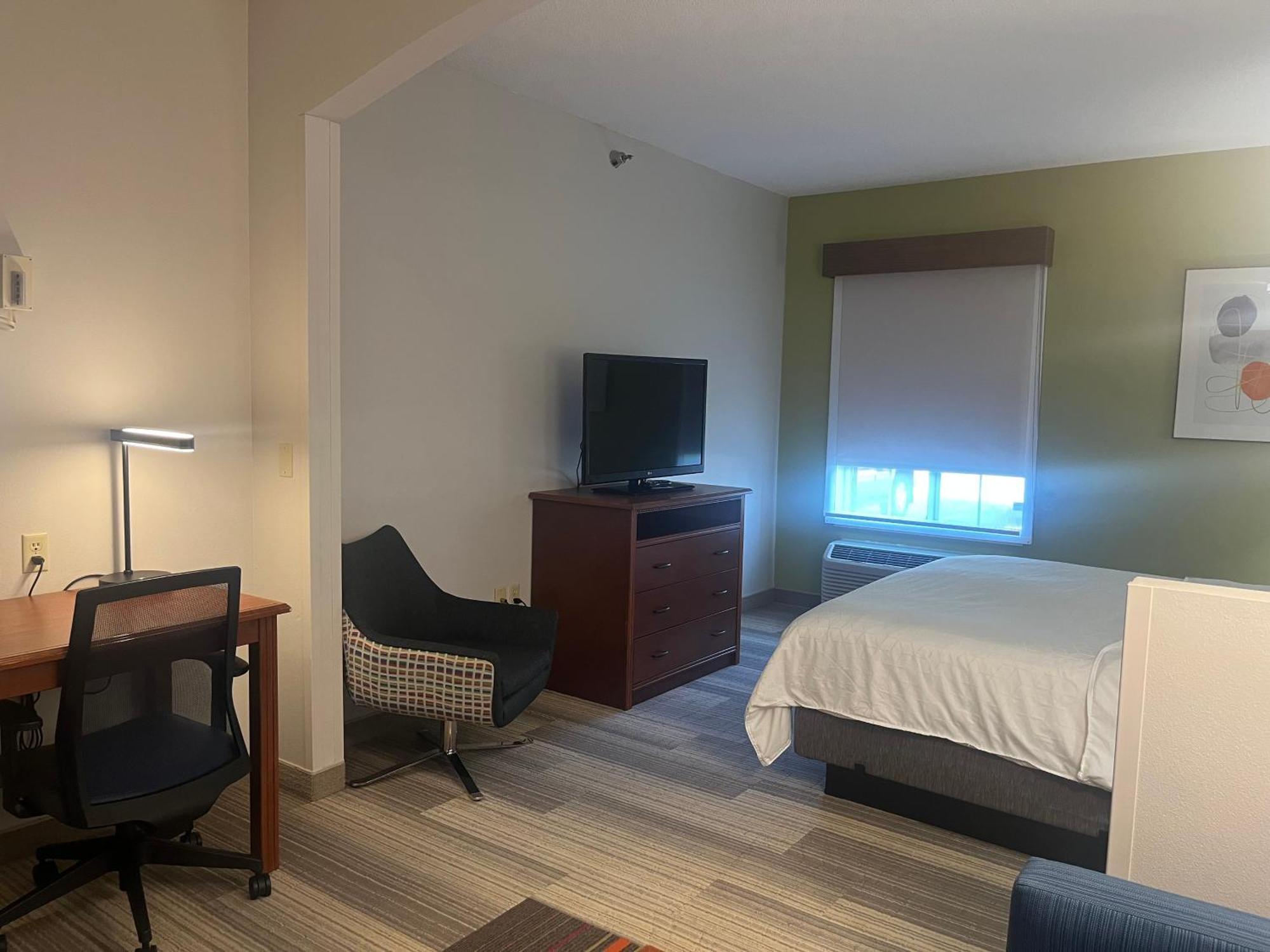 Holiday Inn Express Hotel & Suites Sioux Falls At Empire Mall By Ihg Экстерьер фото
