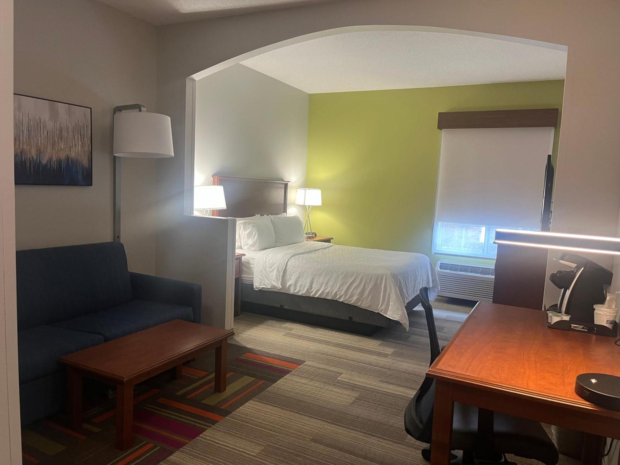 Holiday Inn Express Hotel & Suites Sioux Falls At Empire Mall By Ihg Экстерьер фото
