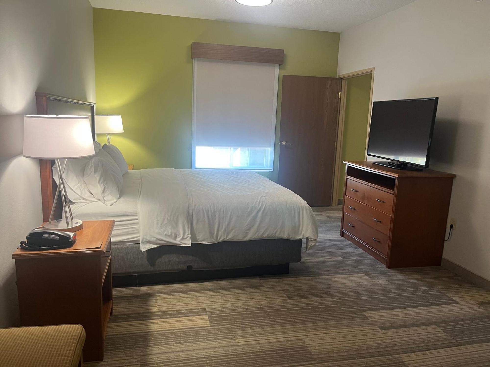 Holiday Inn Express Hotel & Suites Sioux Falls At Empire Mall, An Ihg Hotel Экстерьер фото