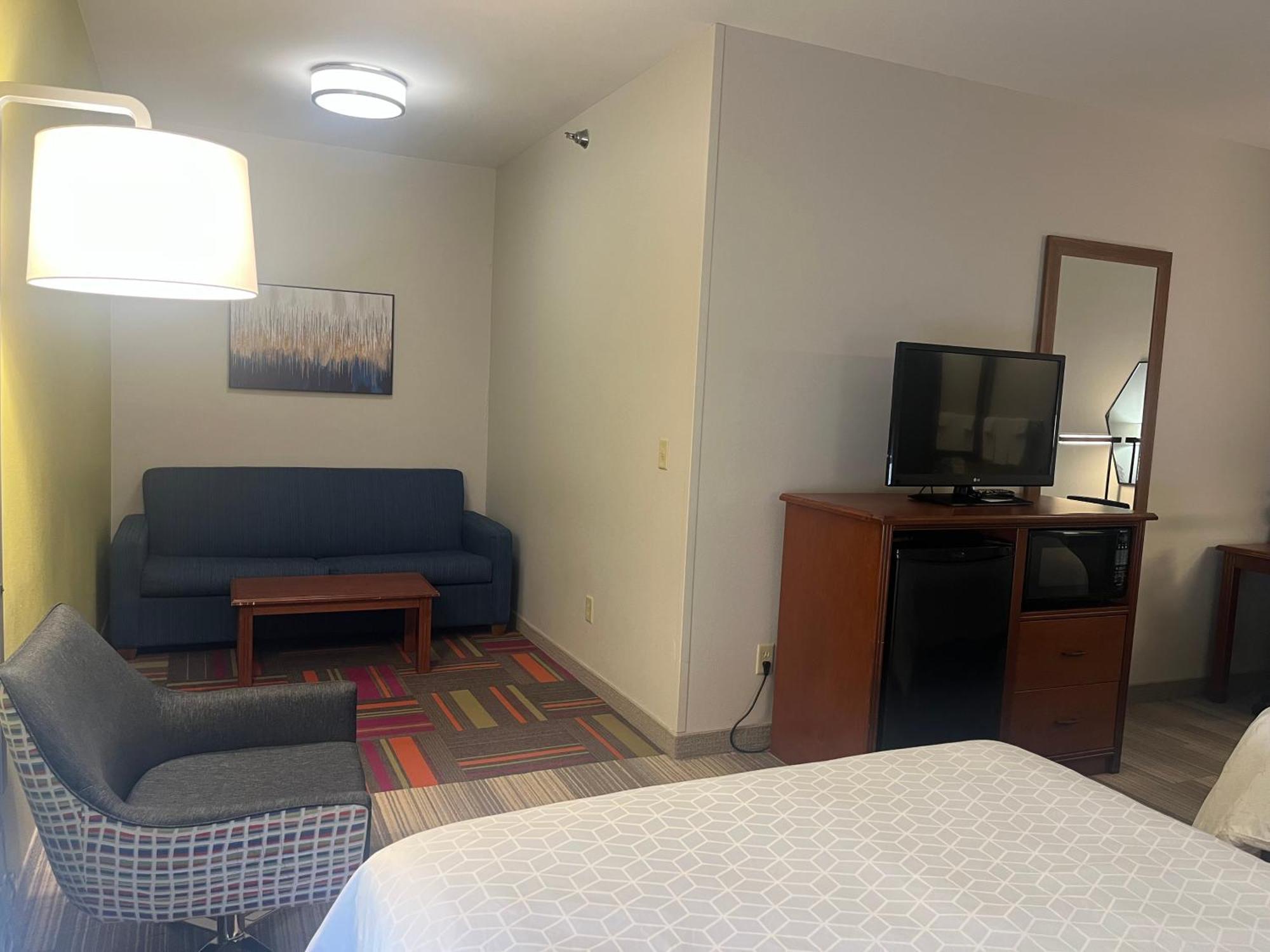 Holiday Inn Express Hotel & Suites Sioux Falls At Empire Mall By Ihg Экстерьер фото